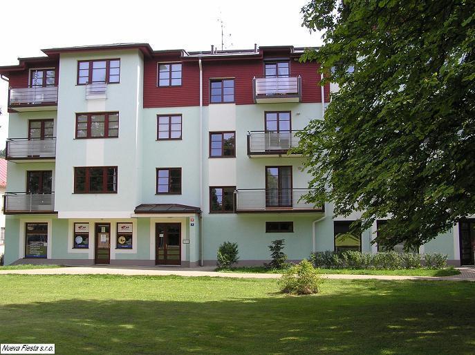 Nueva Fiesta Apartment Mariánské Lázně Екстериор снимка